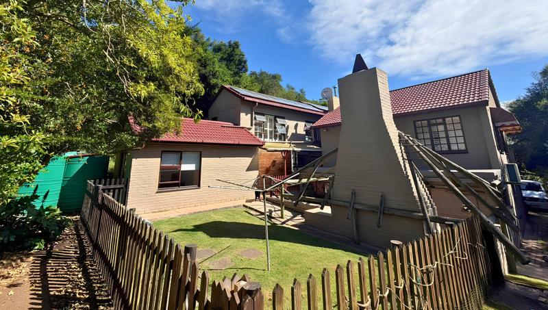 4 Bedroom Property for Sale in Mossienes Western Cape